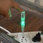 Digital Voltage Tester Pen (1 Pc) ?Non-Contact AC Voltage Detector & Safe Tester - Image 4