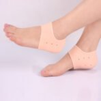 Silicone Gel Heel Foot Protector Socks Anti-Crack Moisturizing Treatment for Soft, Smooth Feet (For Men Women - Image 2